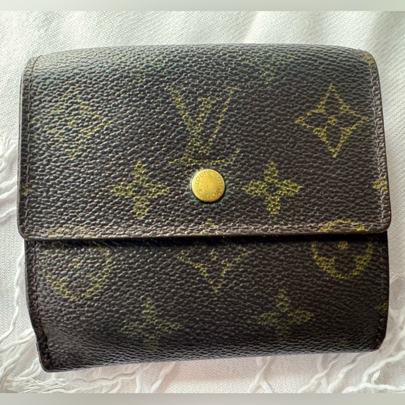 LOUIS VUITTON MONOGRAM COMPACT WALLET - Picture 1 of 12